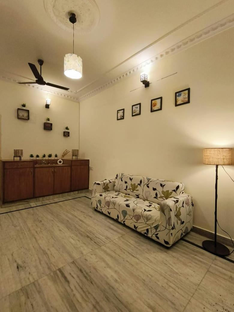 העיר בנגלור Homestayz Daffodil מראה חיצוני תמונה